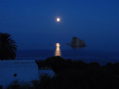 16 casa vacanze panarea notte